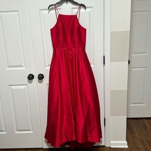 Brand: Betsy Adam.   Size :10  Color: red